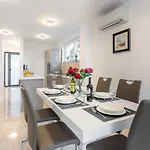 Toma - Private Estate * Milna (Brac)