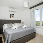 Toma - Private Estate Milna (Brac)