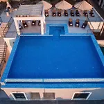 Toma - Private Estate