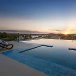 Toma - Private Estate Willa *