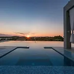 Toma - Private Estate *
