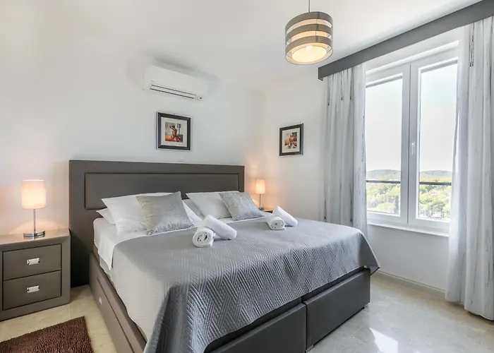Vila Toma - Private Estate *